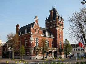 hotel-de-ville-la-madeleine